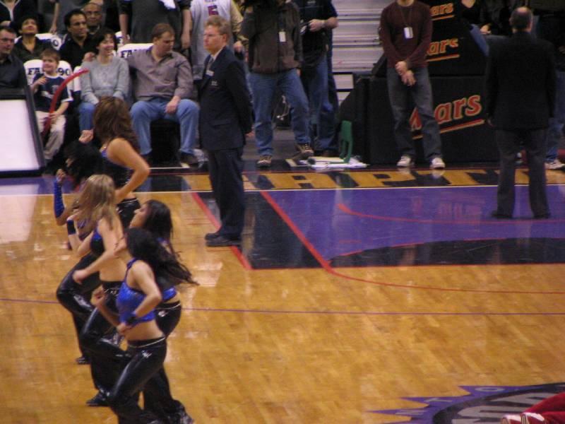 Raptors - 02.04.2005 372.jpg